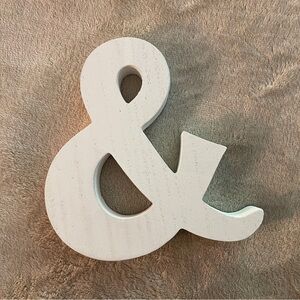 ⭐️3/$25⭐️ White Wooden Ampersand (&) Accent Decor